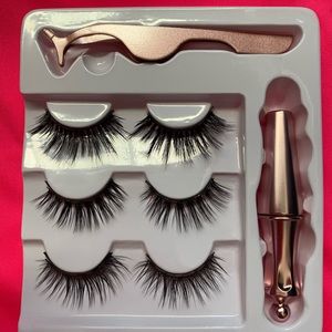 Magnetic lash set